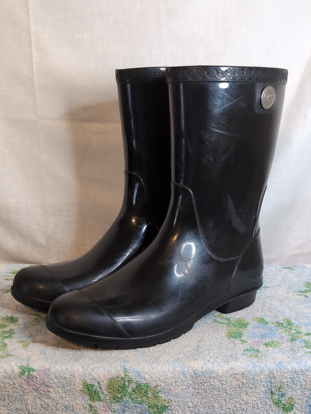 Ugg Black Rain Boots women's 10